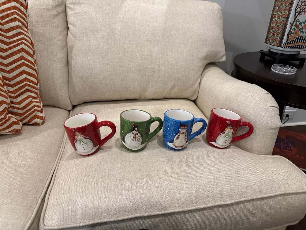Set of 4 Sakura Snowmates Christmas Coffee Mugs designed by Debbie Taylor Kerman